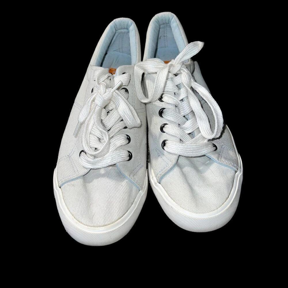 Rocket Dog light grey fabric low top sneakers w laces women's size 7.5